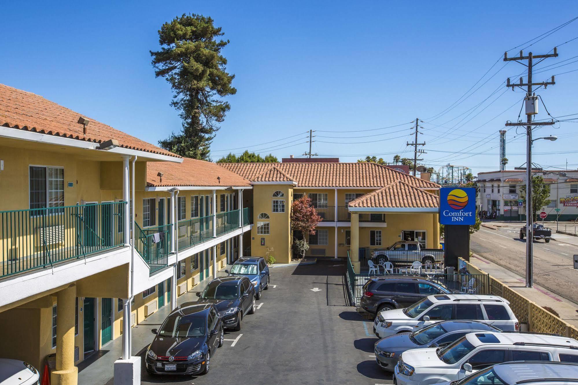 Comfort Inn Boardwalk Santa Cruz Exterior photo